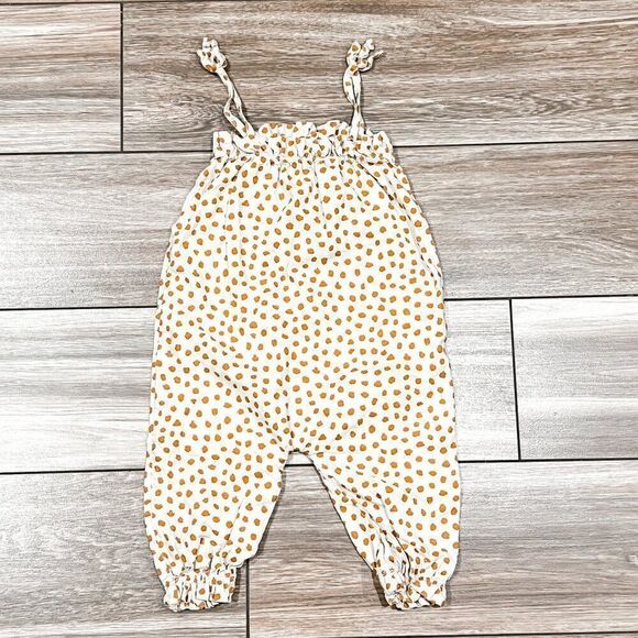 Rylee + Cru Lightweight Polka Dot Spotted Bubble Jumpsuit Size 0-3M - Picture 2 of 6